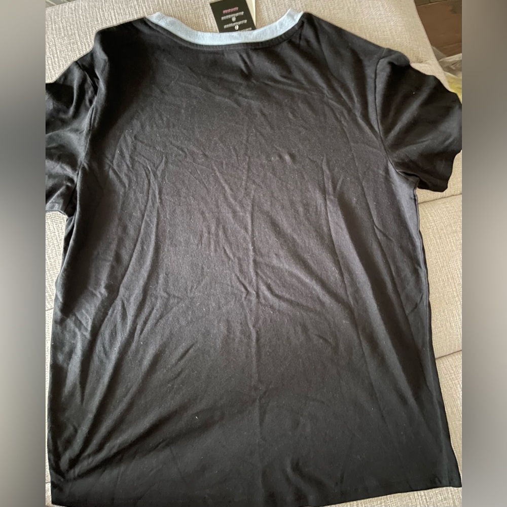 T-shirt - Picture 2 of 3
